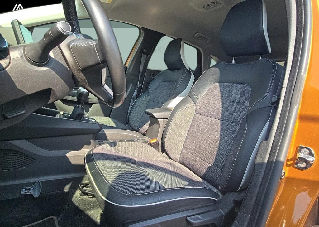 Renault Captur 1.0 tce 100 intens