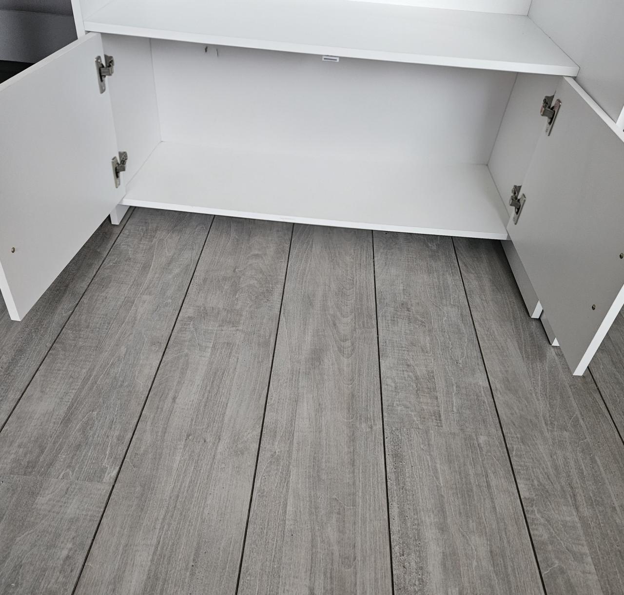 Witte Halfhoogslaper met bureau