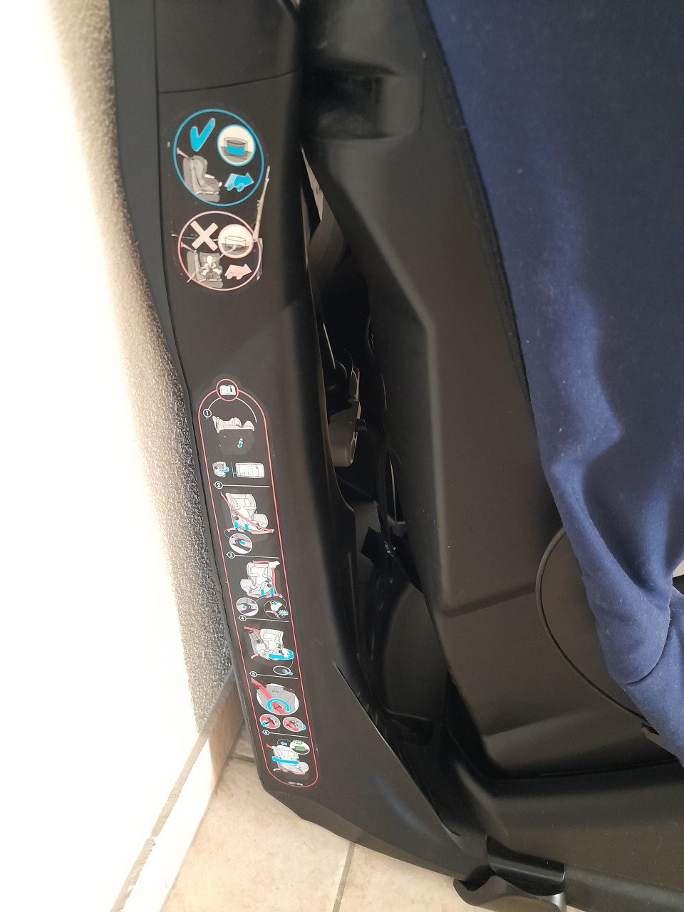 Maxi - cosi Axiss (draaibaar) ( in goede nette schone staat ) 9/18kg