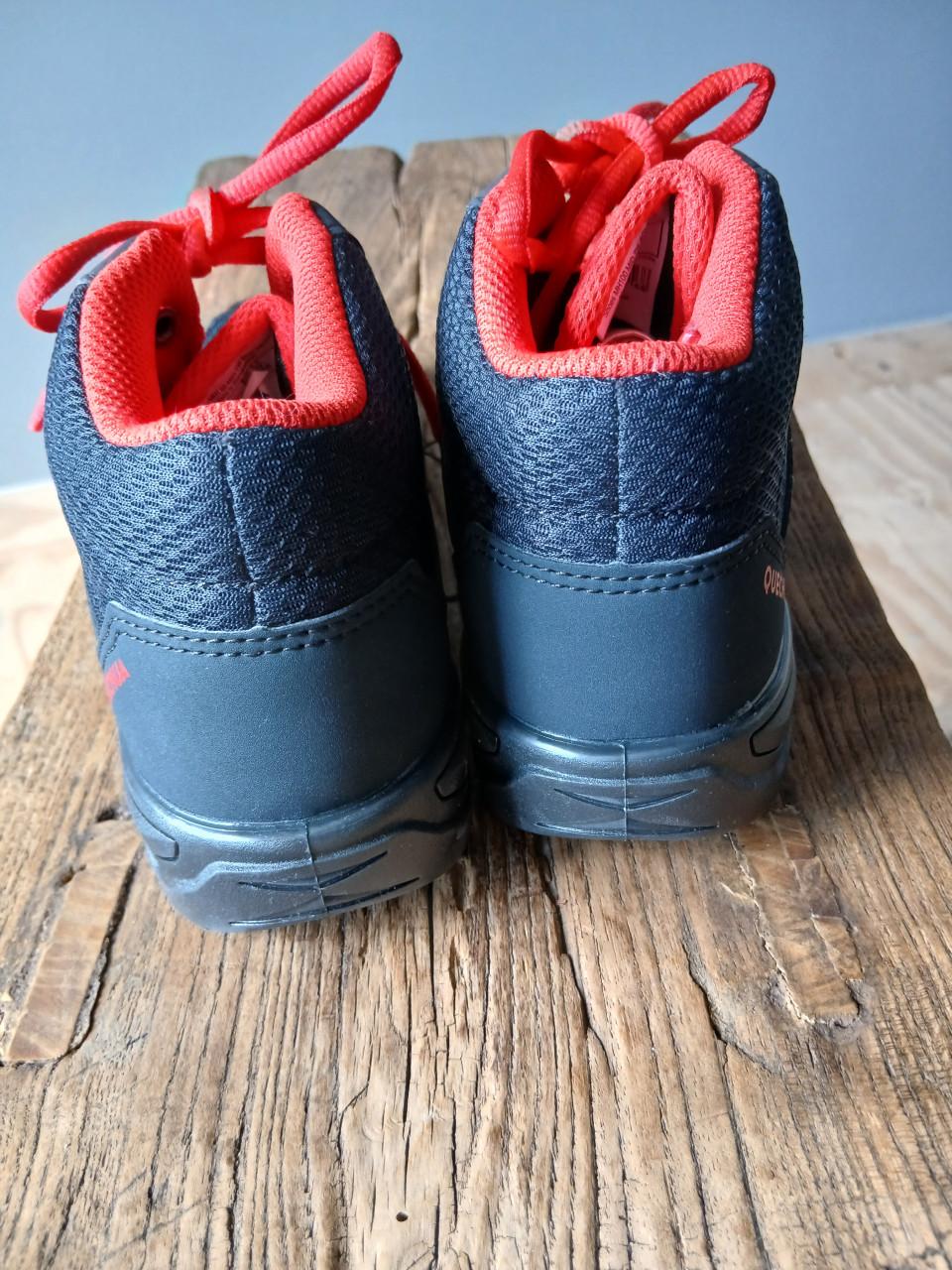 Berg/wandelschoenen maat 35