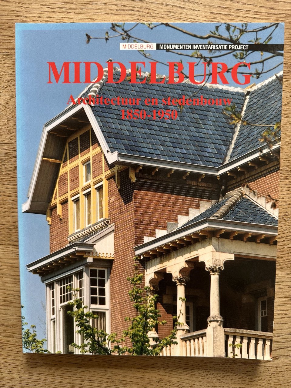 6 boeken over Middelburg