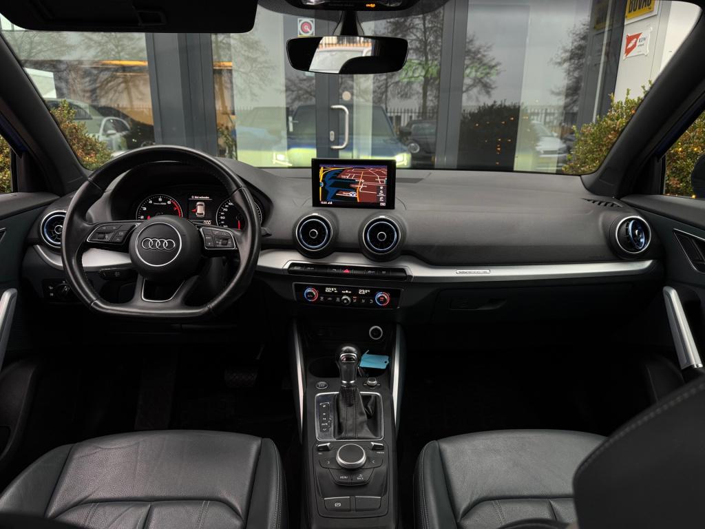 Audi Q2 2.0 tfsi quattro s-line * panoramadak * leder * black pack