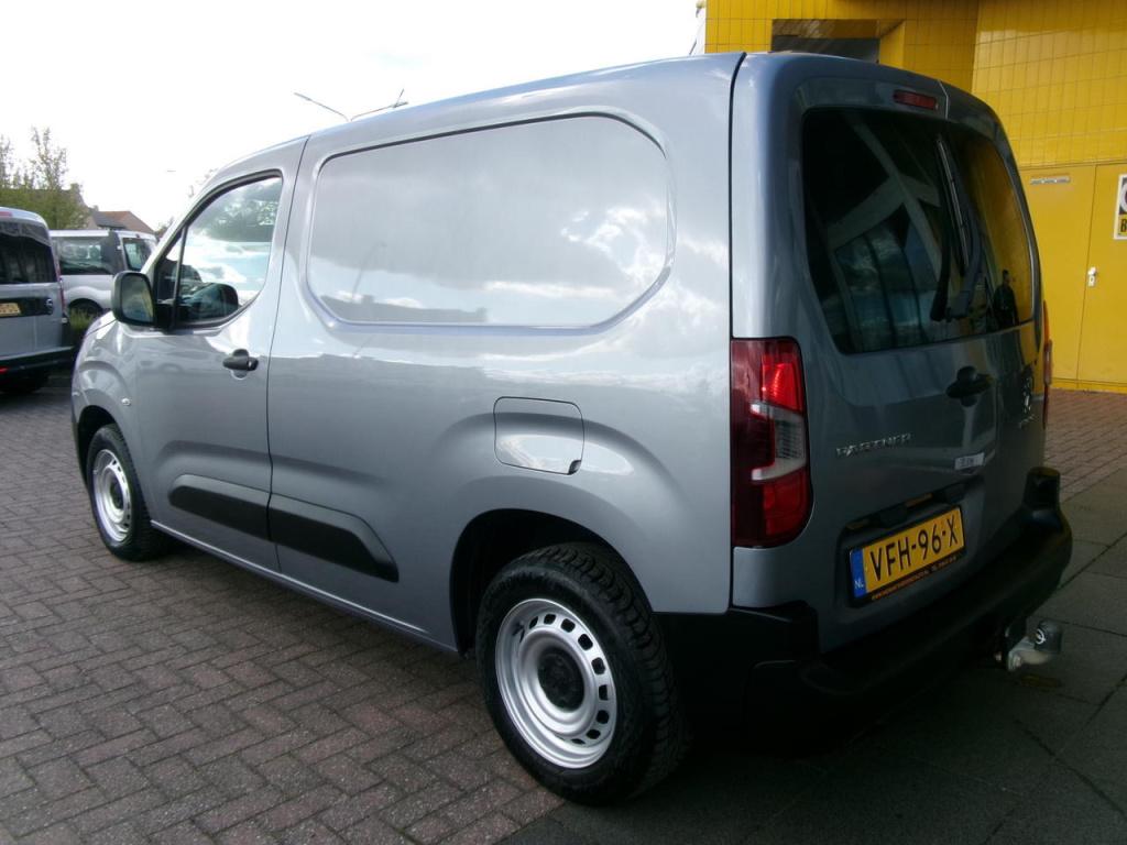 Peugeot Partner 1.5 bluehdi 75 airco, trekhaak, 3-zits