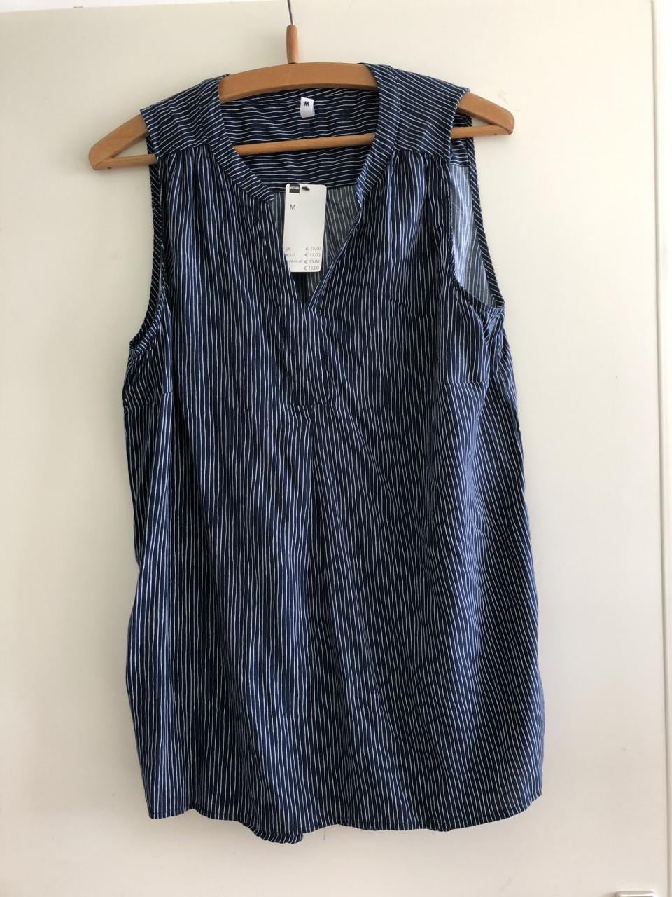 Te koop leuk blousje zonder mouw.(nieuw).