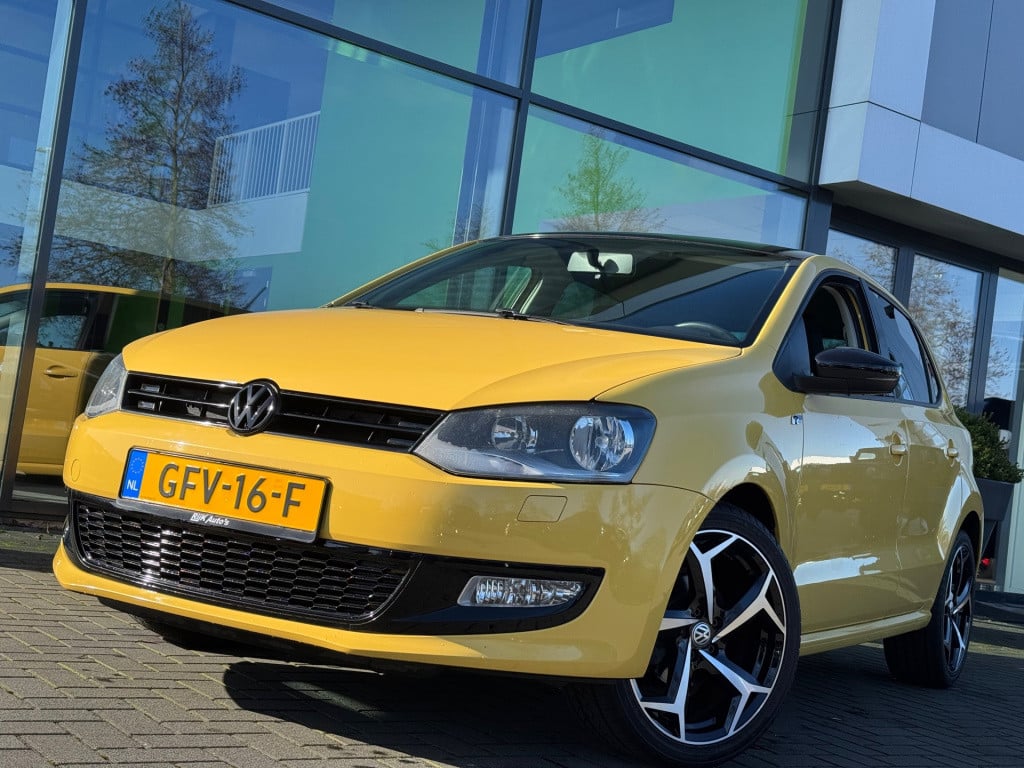 Volkswagen Polo 1.4-16v r-line * carplay * pdc * airco