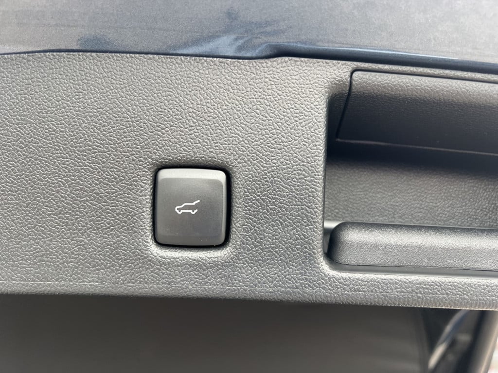 Ford Kuga 2.5 phev e-cvt 225pk st-line x , trekhaak , adaptive cc , winterp