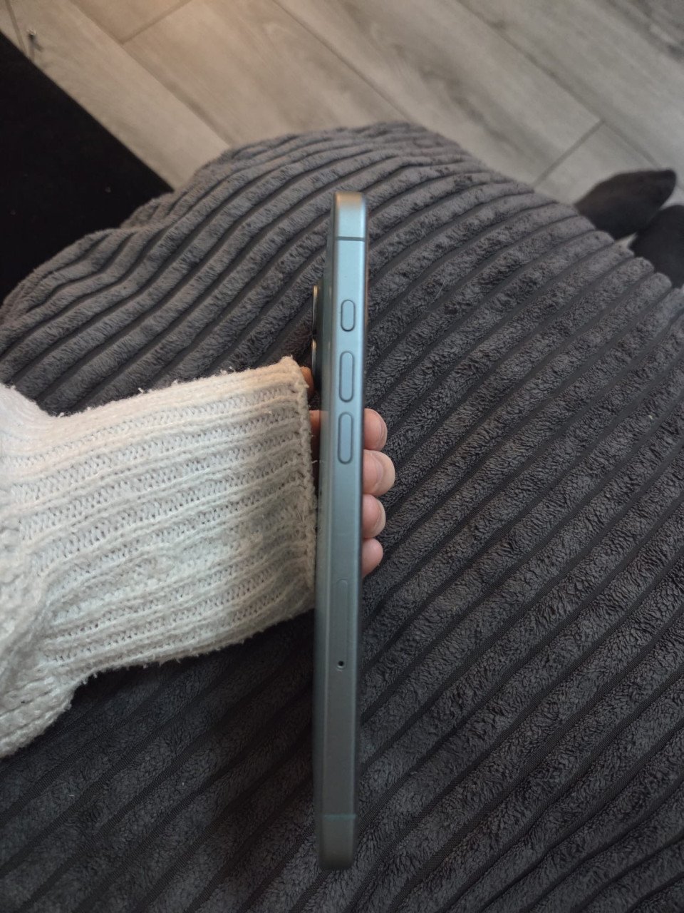 Iphone 16 plus Teal zo goed als nieuw