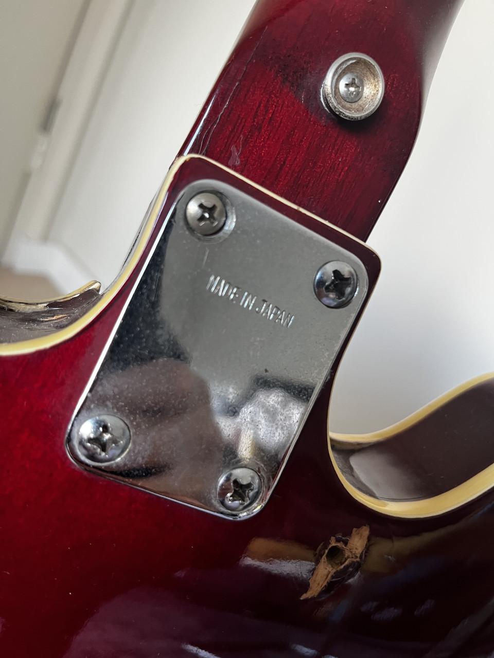 Vintage Maya Hollowbody basgitaar '70s