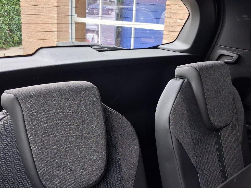 Peugeot 5008 1.2 puretech 130pk s&s allure pack business navigatie | cruise