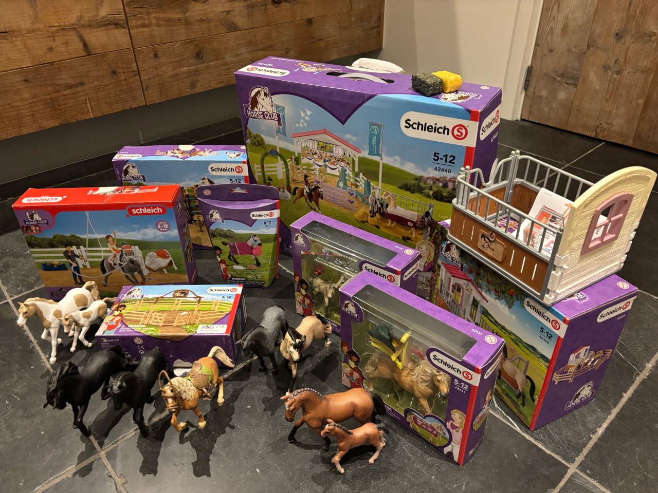 Schleich paarden