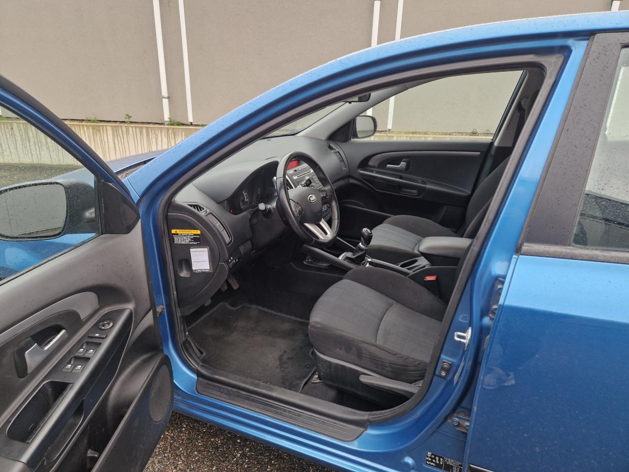 Kia cee'd 1.6 CVVT X-ecutive