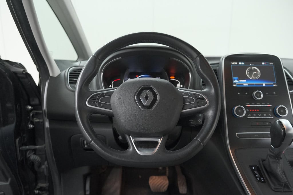 Renault Grand Scenic tce 140 edc intens | 7 zitplaatsen | trekhaak | camera