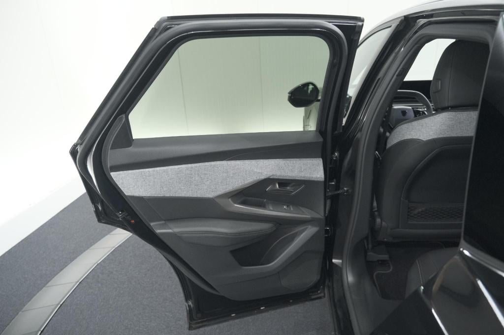 Peugeot 3008 1.2 hybrid 136 gt | adaptieve cruise control | camera | elektr