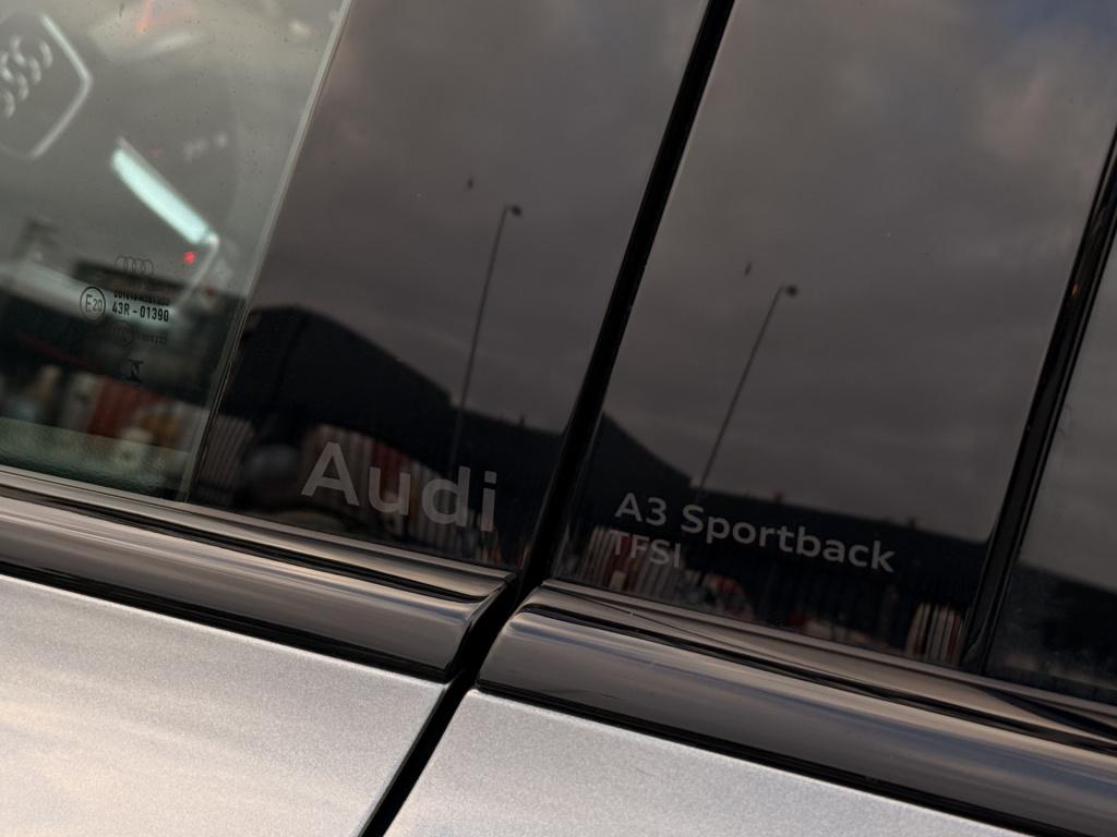 Audi A3 sportback 35 tfsi s edition | pano | sonos | alcantara | head-up | 