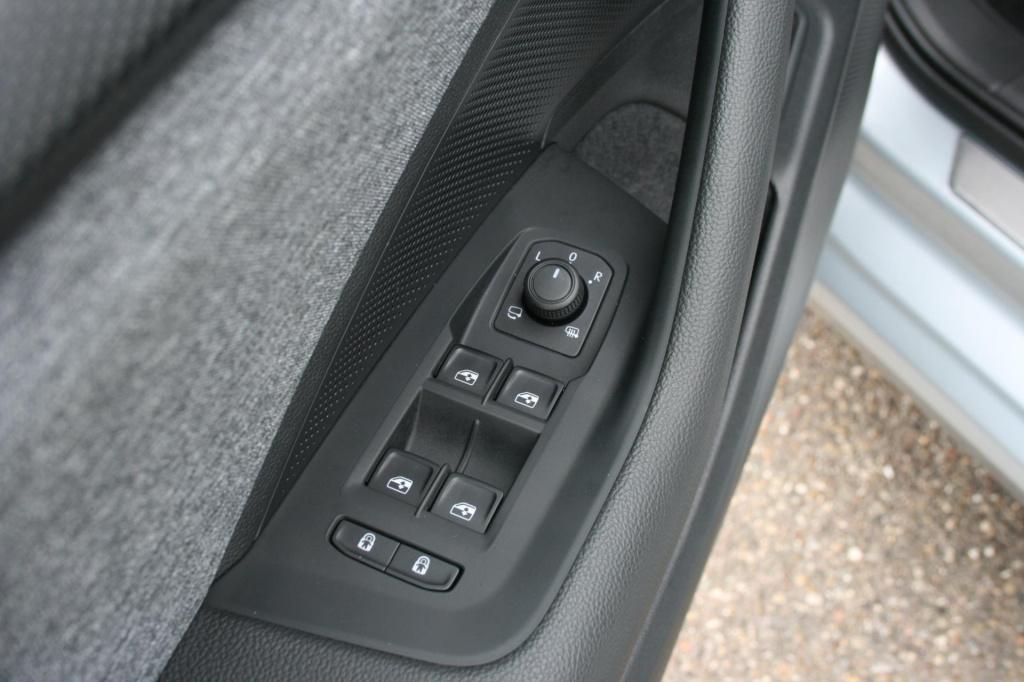 Skoda Superb combi 1.5 tsi mhev first edition