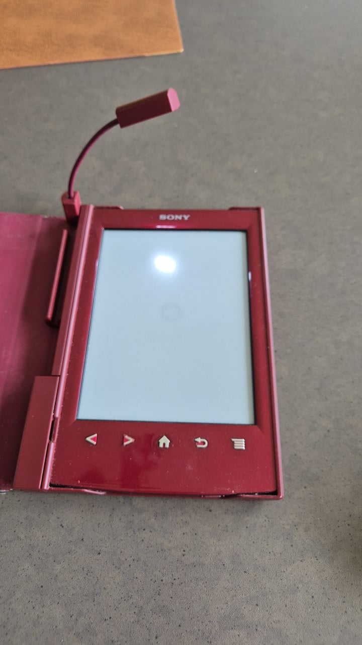 E reader