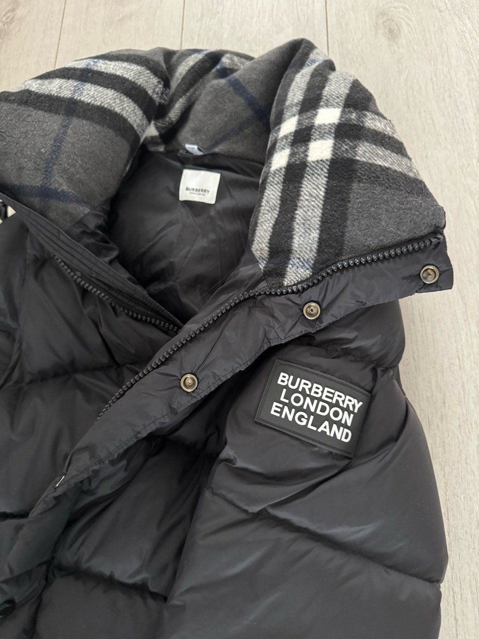 Burberry winterjas/bodywarmer maat L