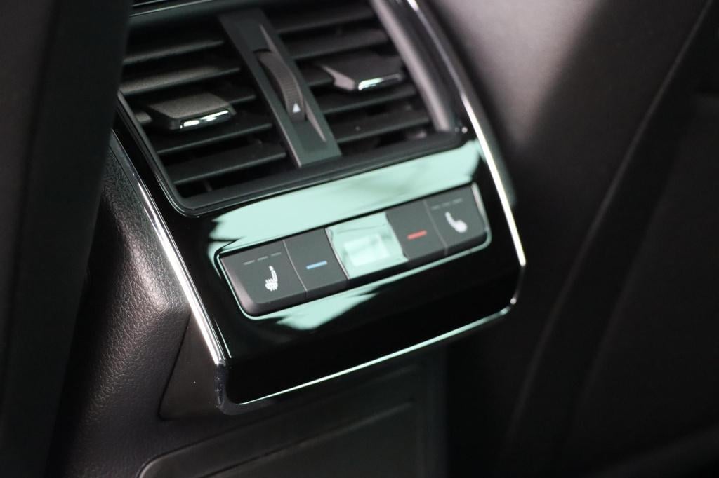 Skoda Superb combi 1.4 tsi iv sportline business 218pk dsg6