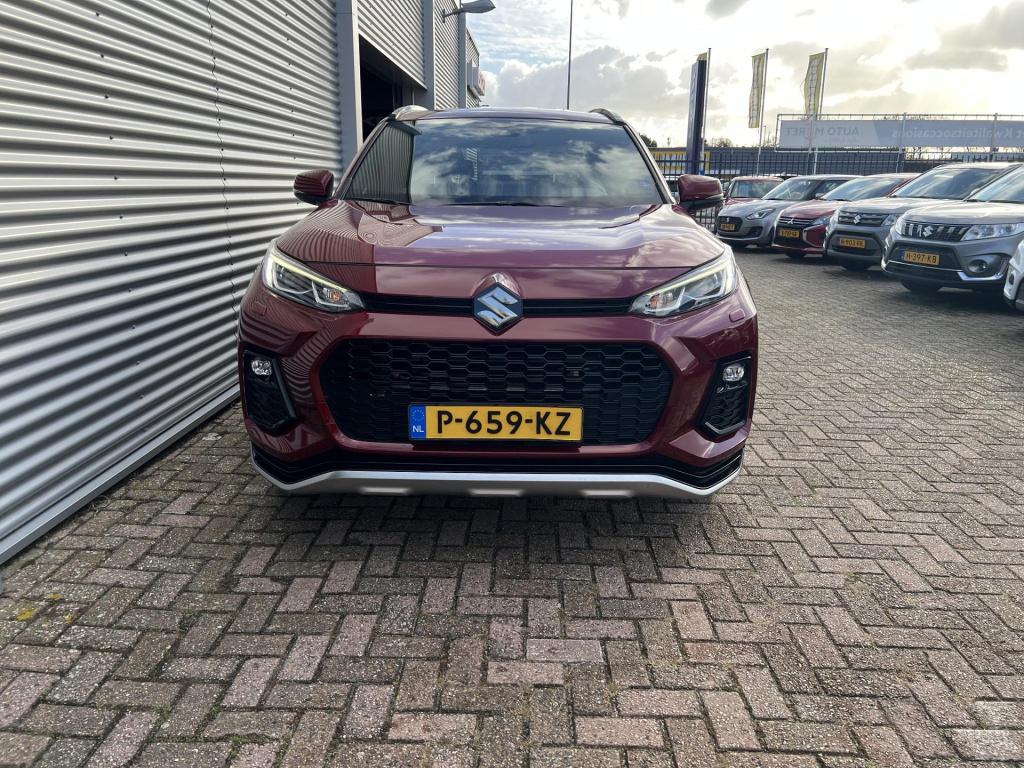 Suzuki Across 2.5 plug-in hybrid style