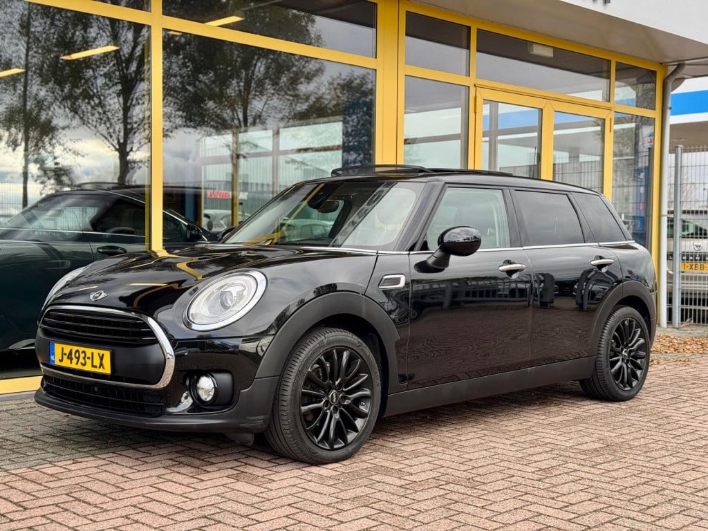 Mini Clubman mini 1.5 one chili - pano - half leer - lm velgen - stoelverwa