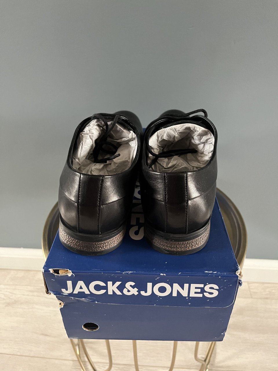 Nette heren schoenen jack en jonas maat 43