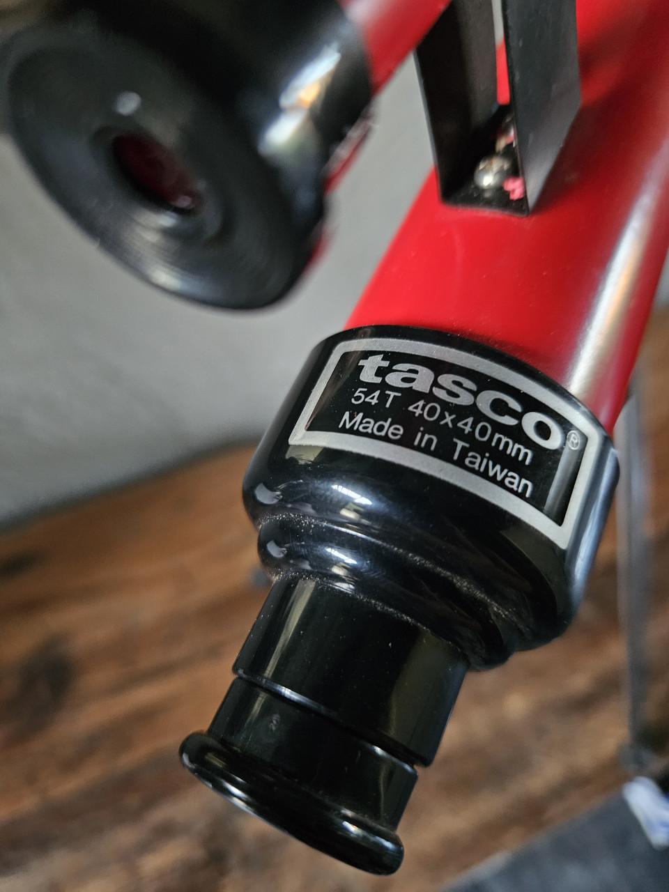 Tasco 54T 40x40mm Refractor Telescoop met Statief
