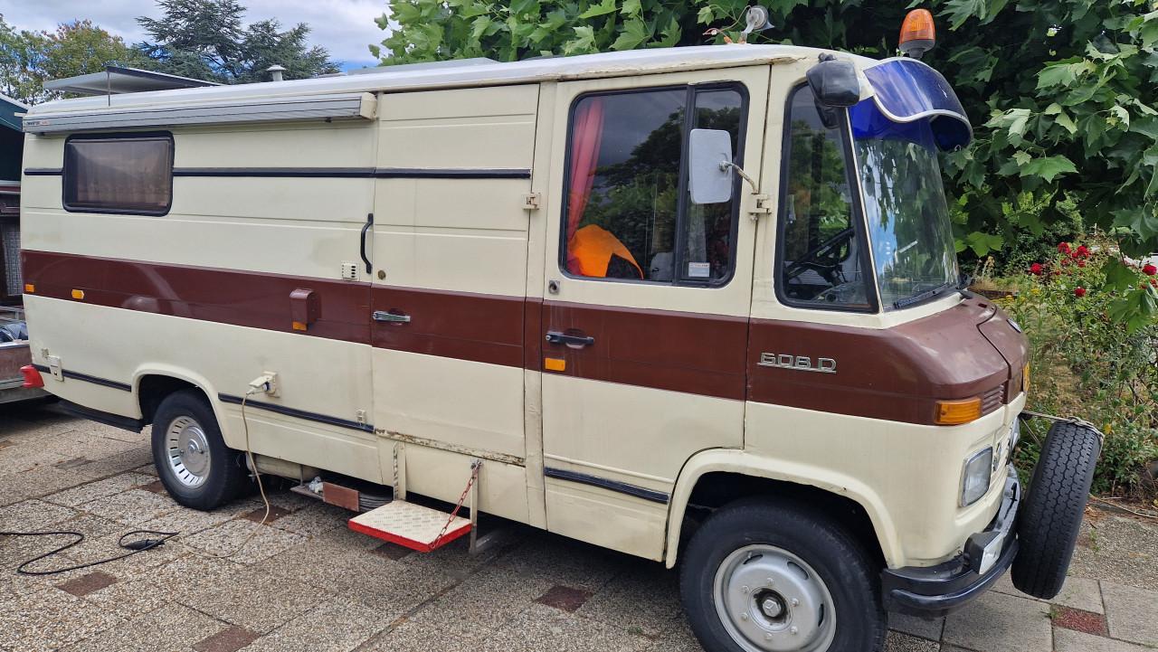 Camper Mercedes 608D