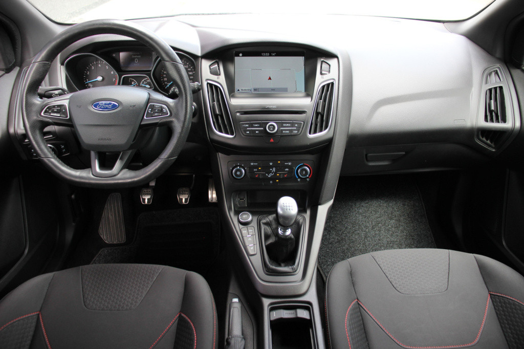 Ford Focus wagon 1.5 st-line