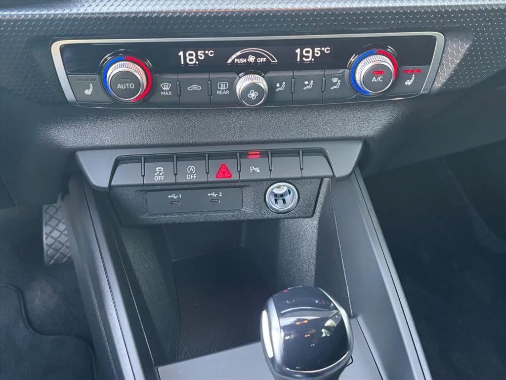 Audi A1 Sportback 30 tfsi 116pk s-tronic s-line|navi|virtual cockpit| rijkl