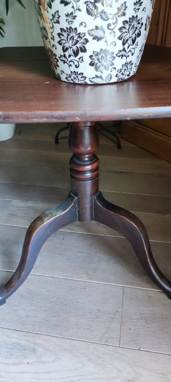 Teakhouten plantentafeltje / bijzettafeltje