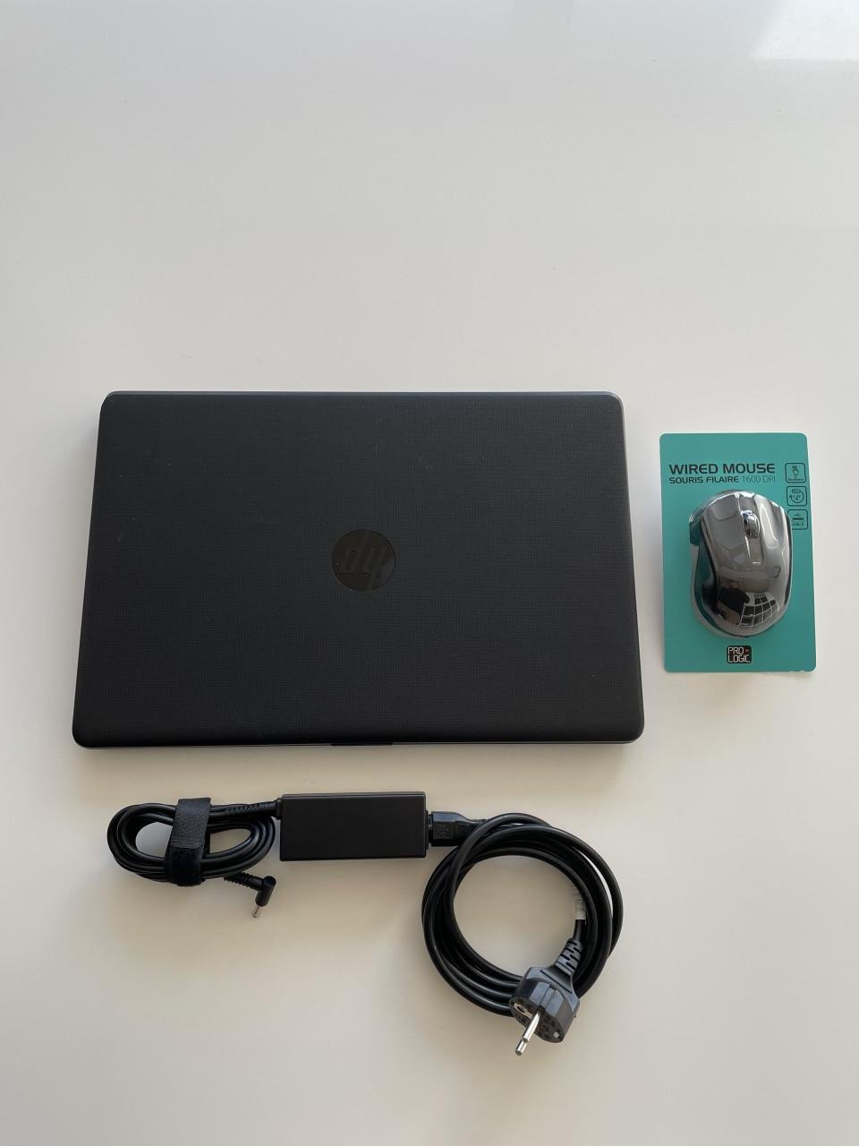 HP 15 inch laptop - SSD Windows 11 16GB geheugen en Office Muis