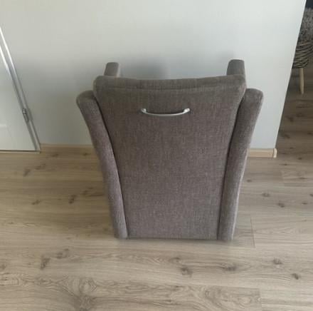 Taupekleurige eetkamerstoelen 6 stuks gebruikt