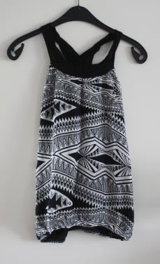 Zwart witte top met print maat 36