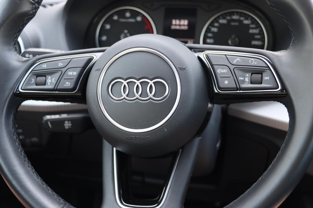 Audi Q2 35 tfsi 150pk s tronic pro line