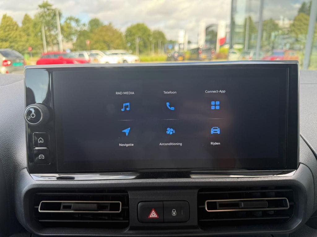 Toyota Proace city electric challenger 50 kwh