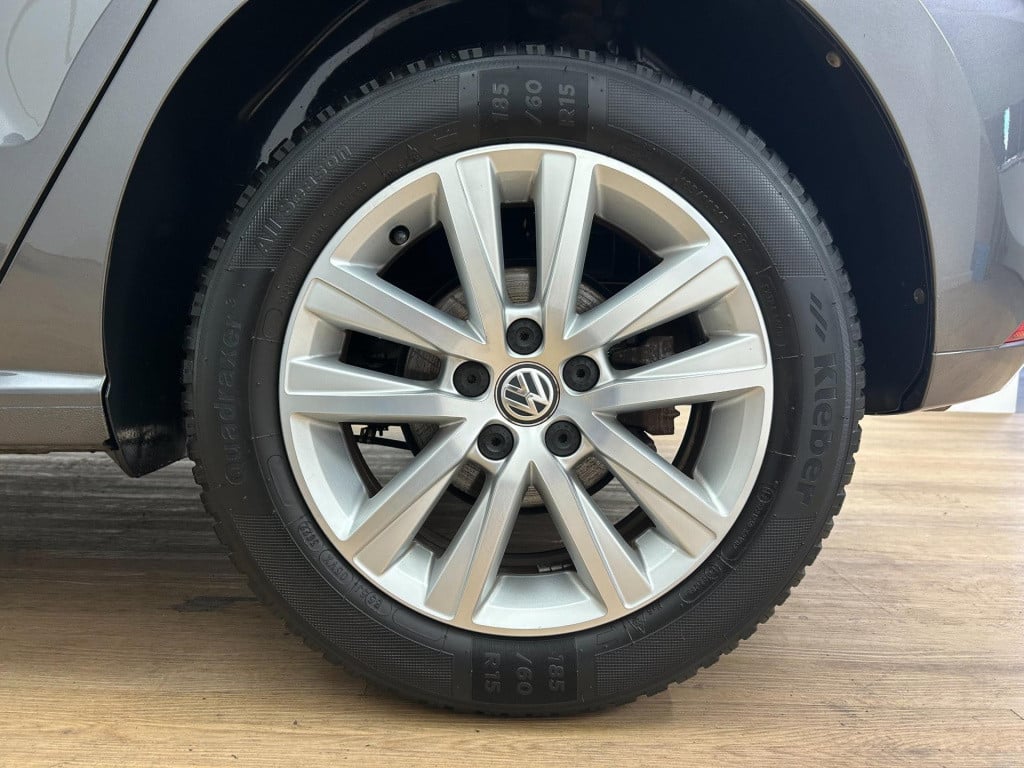 Volkswagen Polo occasion 1.2 tsi highline met airco en leuke velgen | tweed
