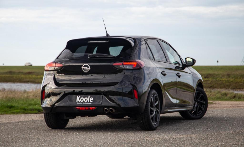 Opel Corsa 1.2 turbo gs black line / apple carplay / automaat / 360 camera 