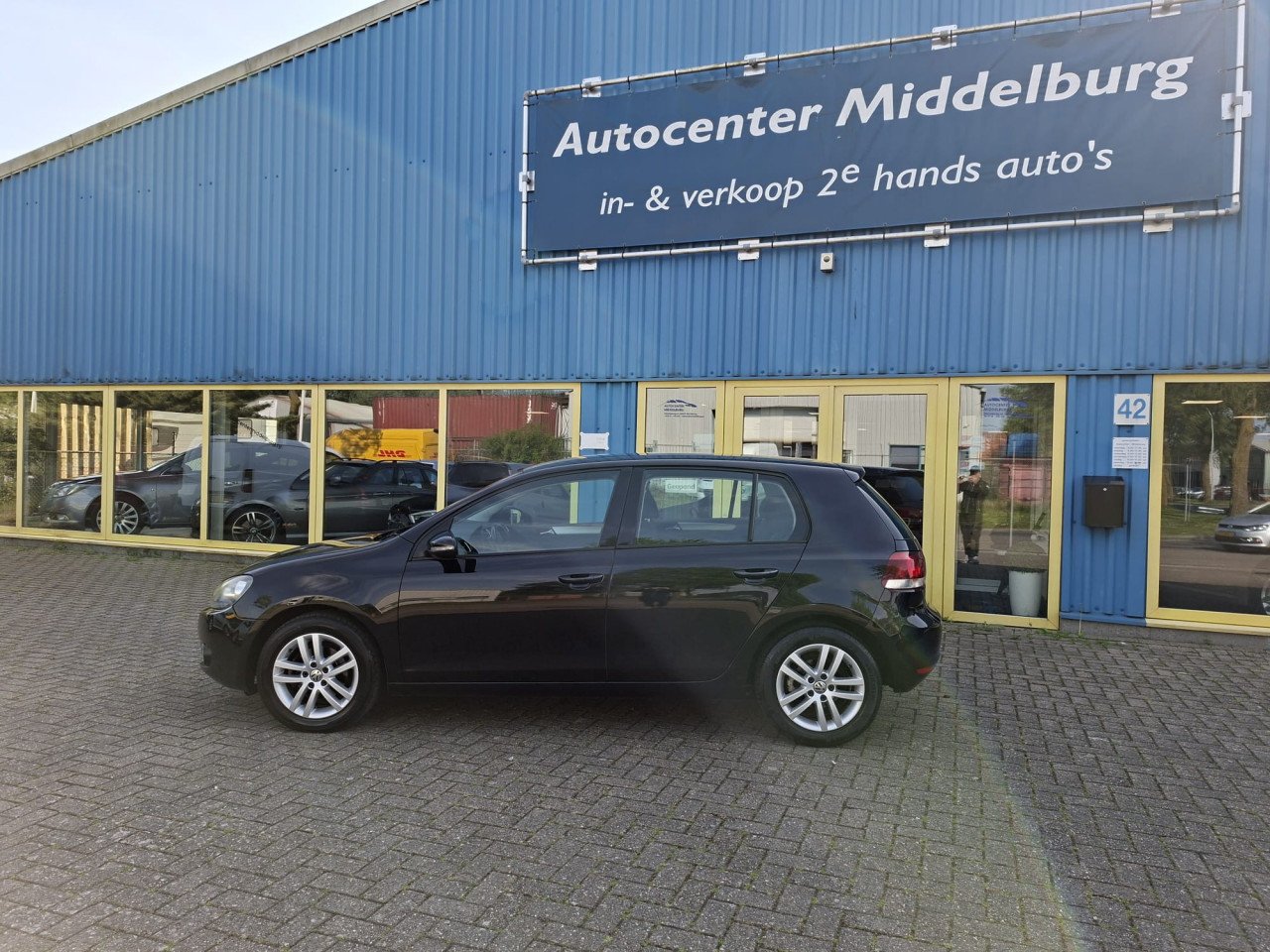 Volkswagen GOLF 1.2 TSI BlueMotion Highline 5deurs bj:2011 airco i.z.g.st
