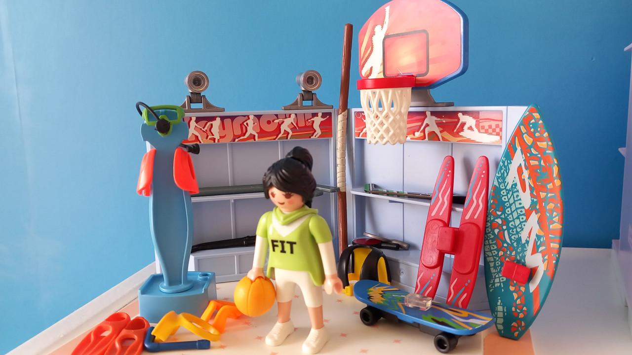 Playmobil winkelcentrum:sportshop,dierenzaak,damesmode set 9078