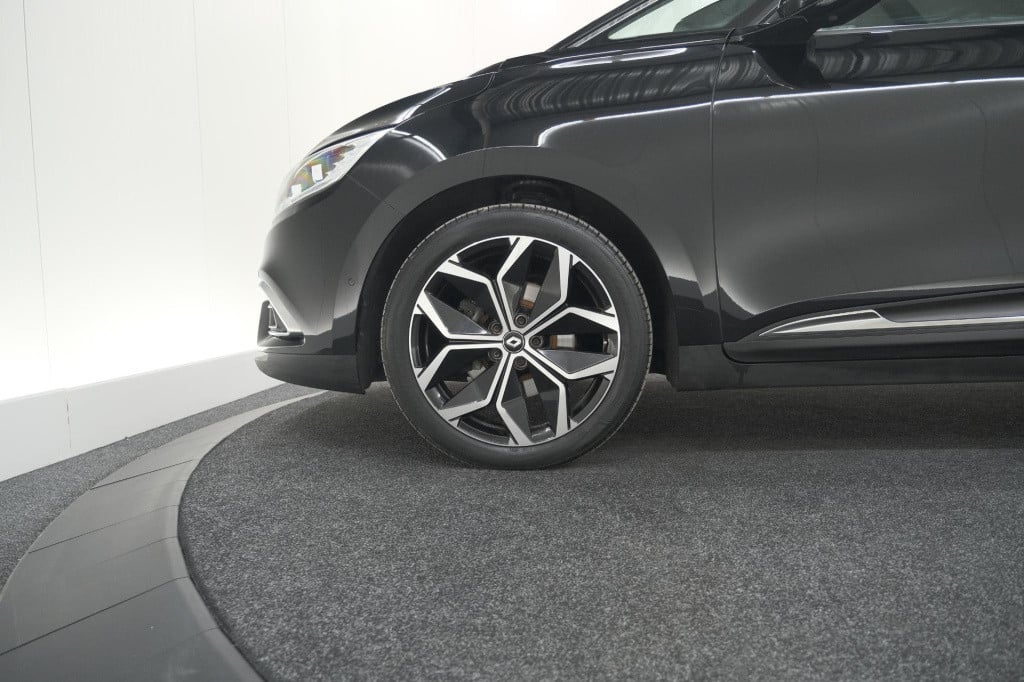 Renault Grand Scenic tce 140 edc limited | 7 zitplaatsen | trekhaak | camer