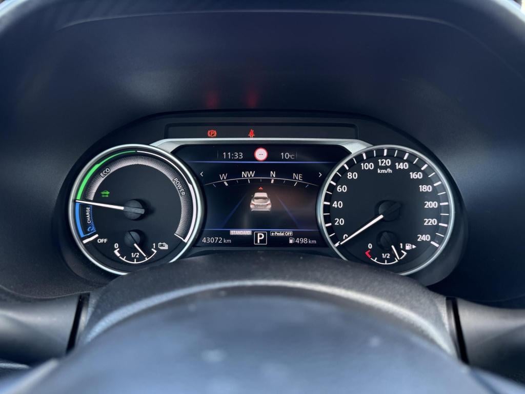 Nissan Juke 1.6 hybrid n-connecta parking pack