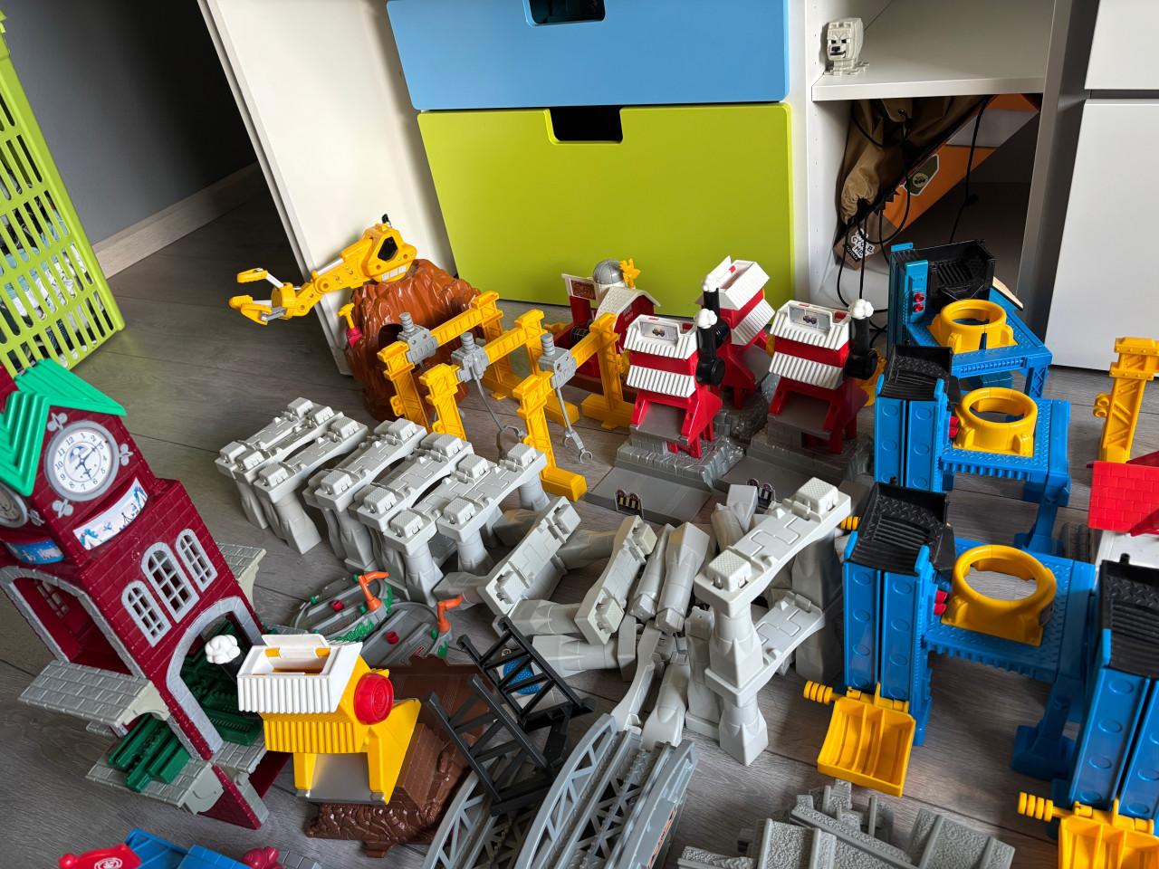 Grote hoeveelheid Geotrax trein