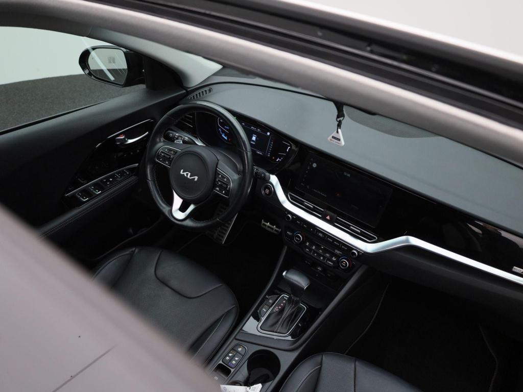 Kia Niro 1.6 gdi hybrid executiveline | automaat | parkeer sensoren | leder
