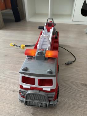 PAW Patrol Ultimate Rescue brandweerwagen