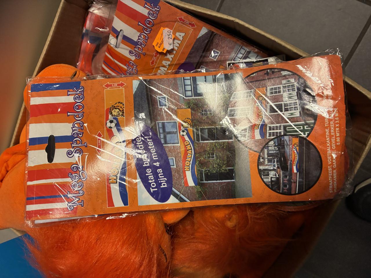 Oranje attributen WK