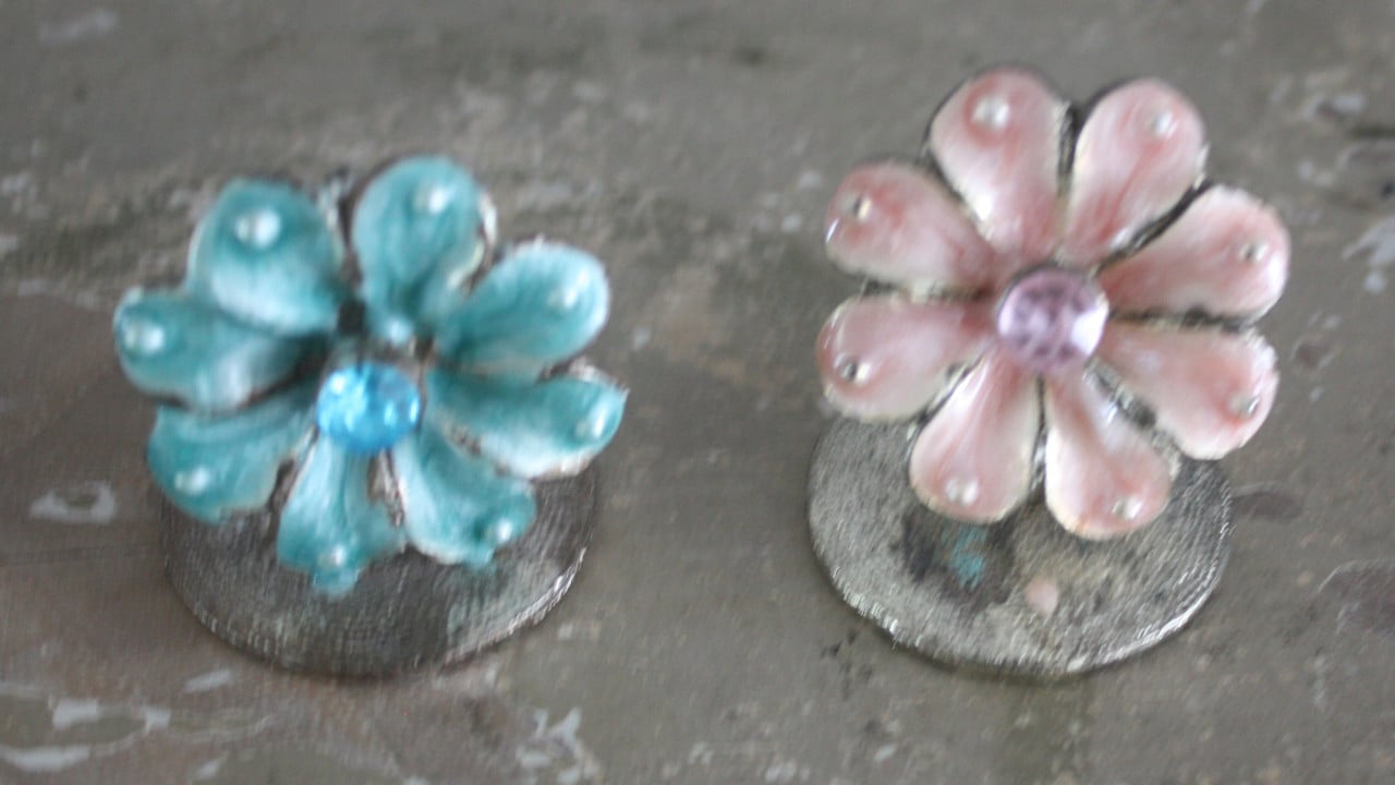 Set van 3 metalen pastelkleur bloemetjes met knijper