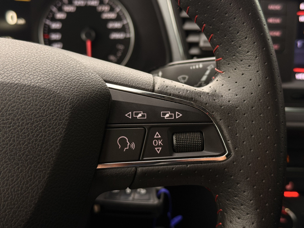 Seat Leon 2.0 tdi fr | led | navi | cruise | dab | stoelverwarming | blueto