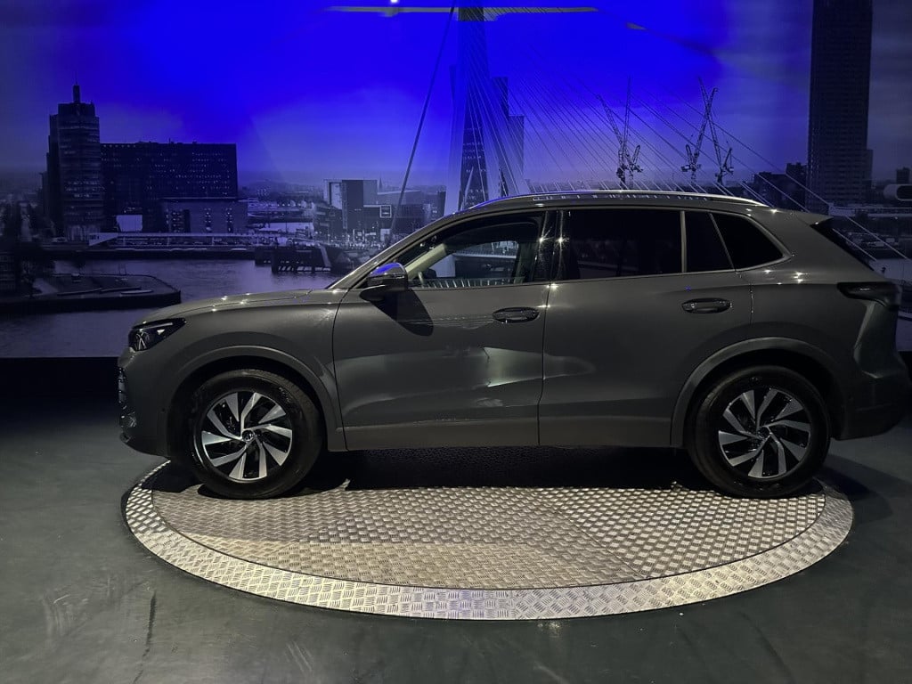 Volkswagen Tiguan 1.5 etsi life edition *winterpack*ledplus*keyless*privgla