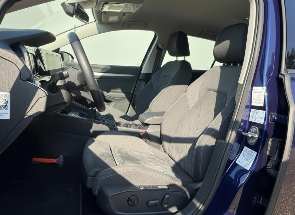 Volkswagen Golf 1.5 tsi life business
