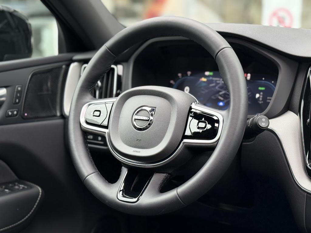 Volvo XC60 t6 398pk recharge ultra dark| panodak| 360camera| adap.cruise| a